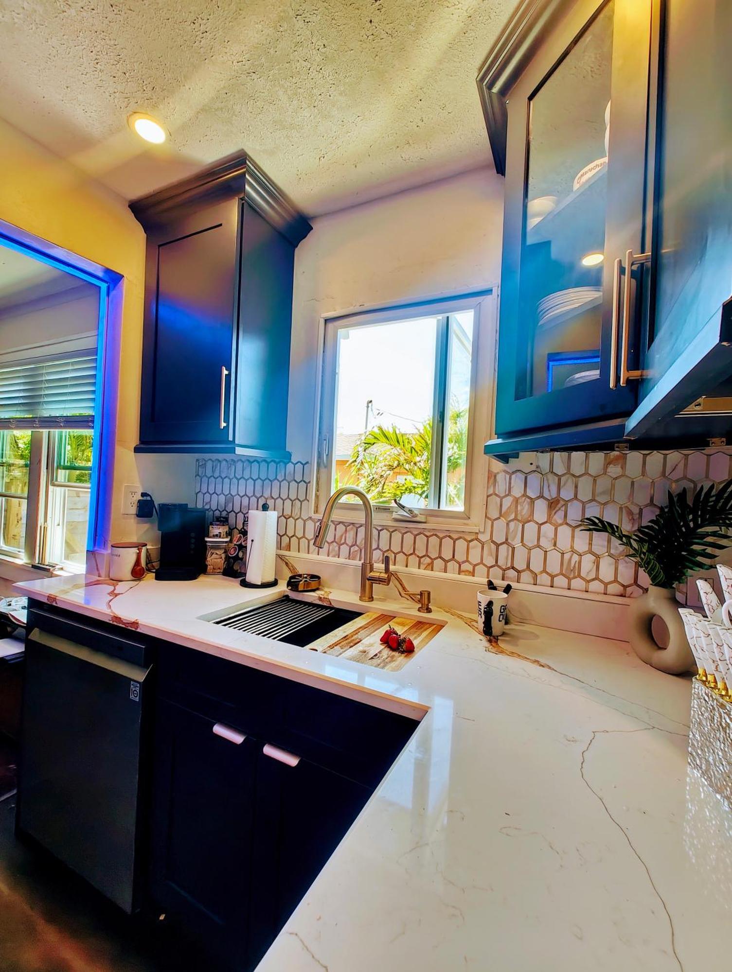 World Solo Travel'S Welcomed At St Pete Home St. Petersburg Exterior photo